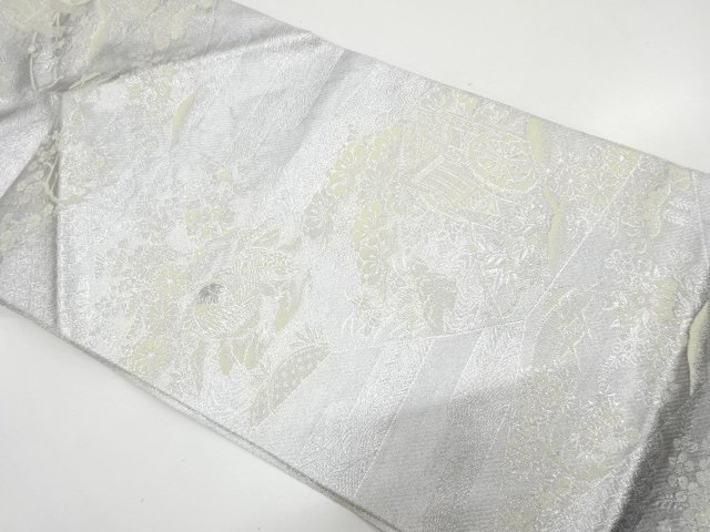 鴛鴦に御所車模様織り出し　名古屋帯